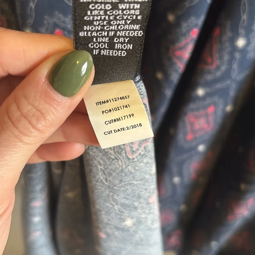 Torrid Navy and Red Patterned Sleeveless Dress, Size 1 - Picture 8 of 9